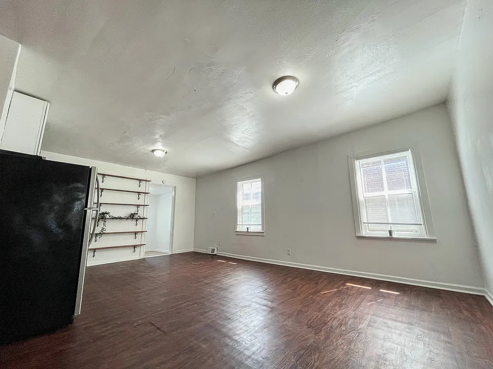 3420 Illinois Ave #1