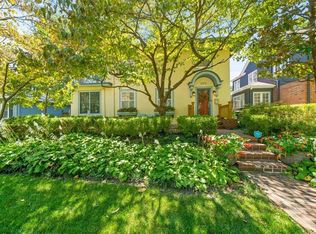 633 W 60th Ter, Kansas City, MO 64113