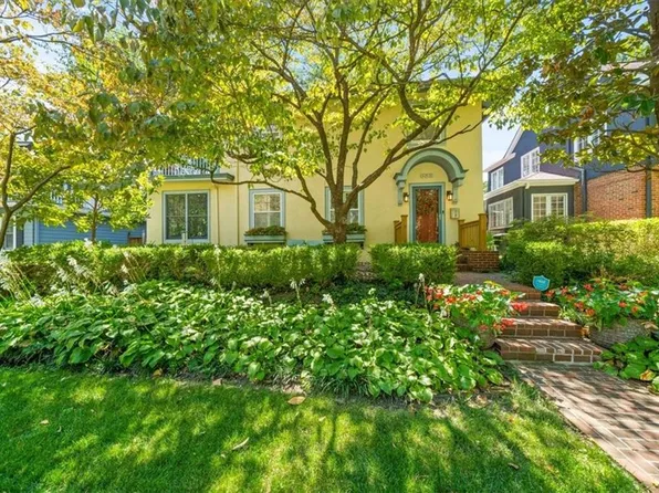 633 W 60th Ter, Kansas City, MO 64113