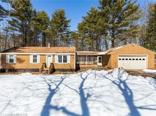 329 Sunset Rd, Springvale, ME 04083