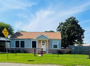 2 High St, Baytown, TX 77520