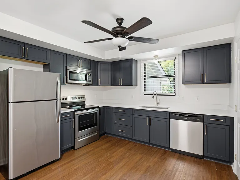 316 Lorna Dr #B — Photo 16