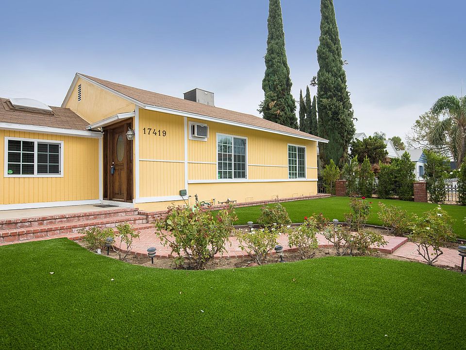 1st image of 17419 Burbank Blvd