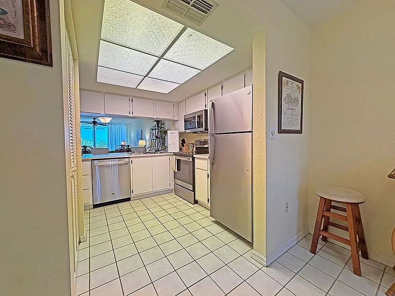 15161 Cedarwood Ln #1504 — Photo 9