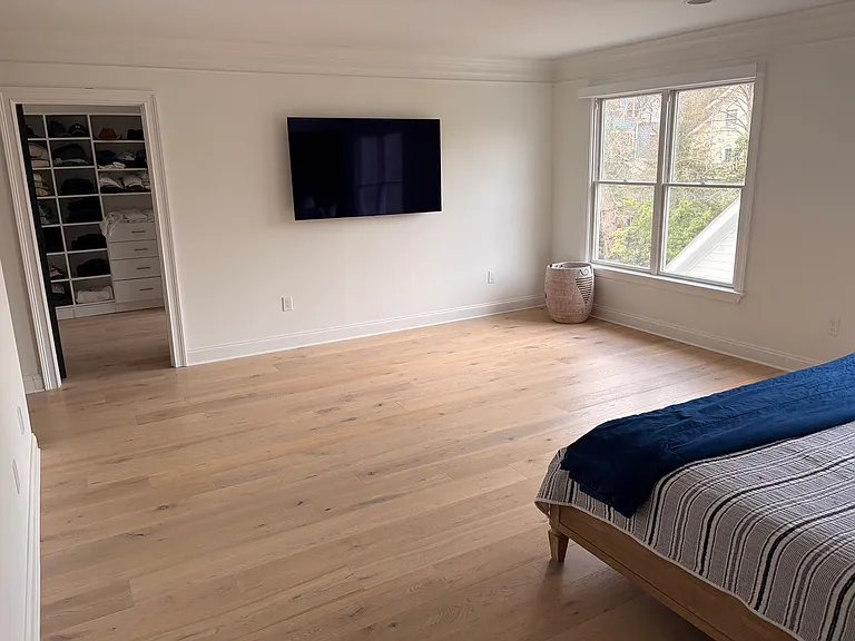 153 Quincy St — Photo 24