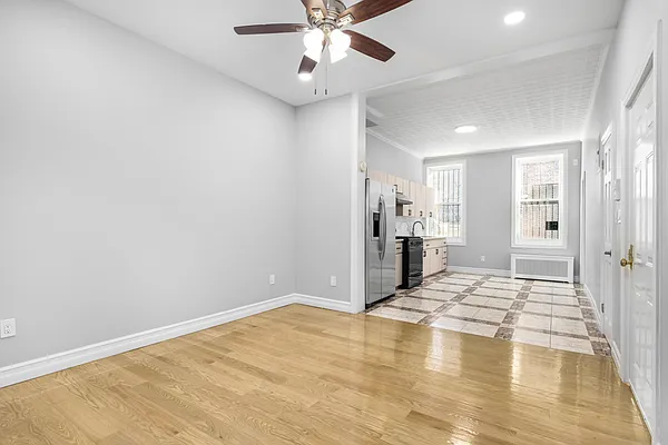 Rented by Douglas Elliman | media 15