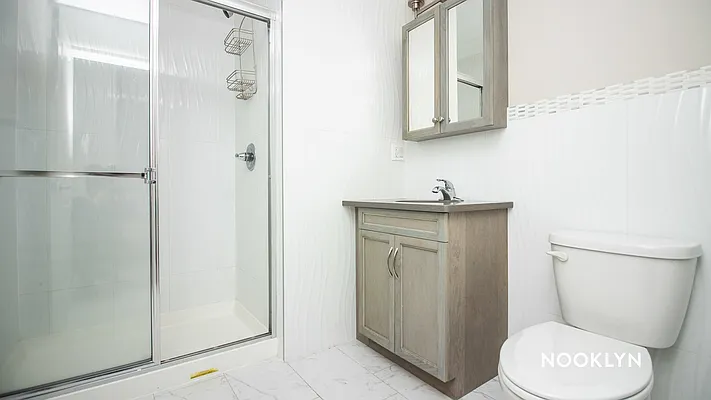 Rented by Nooklyn NYC LLC | media 20