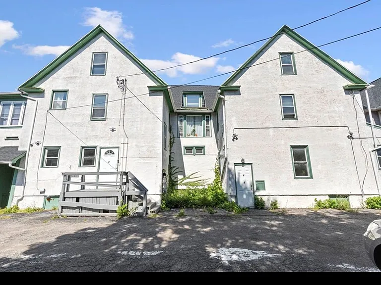 1601-1603 E Main St #4 — Photo 5