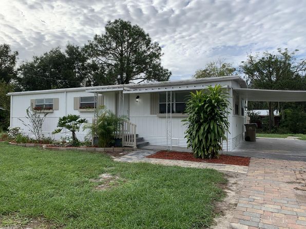 21818 Virginia Dr