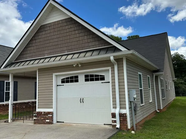 1910 School House Ln, Temple, GA 30179