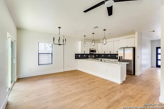 207 Gravel St #102 — Photo 8