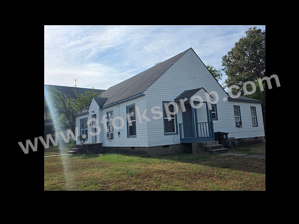 1st image of 124 N P St