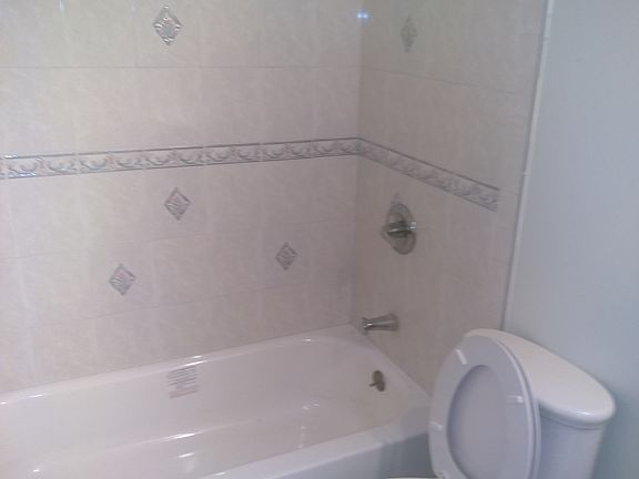 2nd image of 649 E 77th St #2