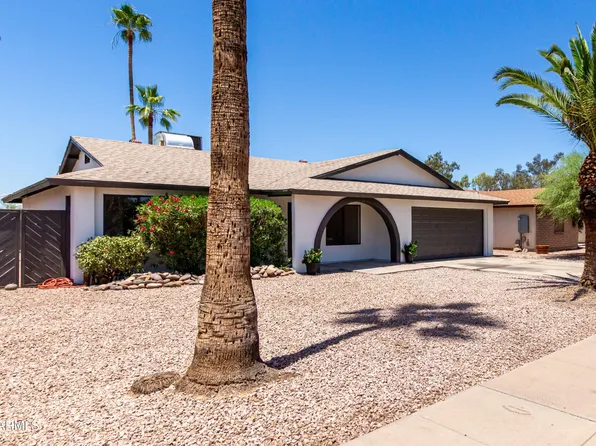 2220 S COTTONWOOD Drive, Tempe, AZ 85282