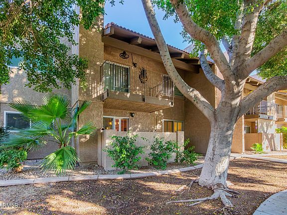 3rd image of 5525 E Thomas Rd Unit E3