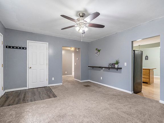 4th image of 85 Gardenia St