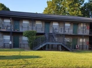 1601 S Fresno St #2, Fort Smith, AR 72901