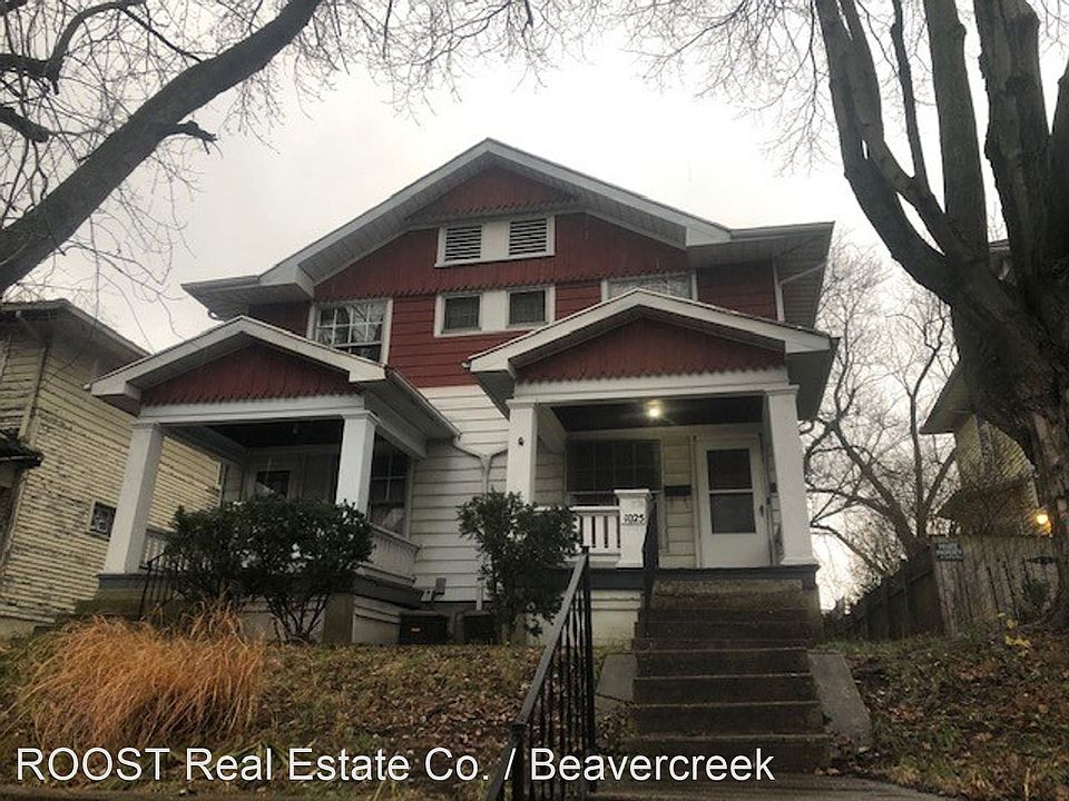 1st image of 1025 Redfern Ave