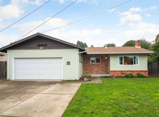 216 Pinon Ave, Pinole, CA 94564