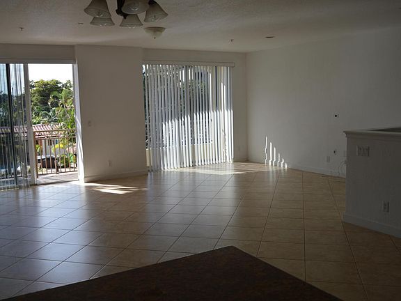 3rd image of 3049 Waterside Cir #52