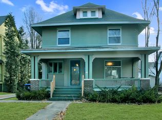 503 E Grove St, Bloomington, IL