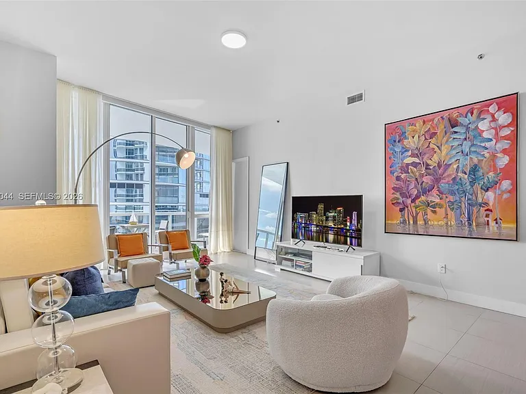 15811 Collins Ave #3407 — Photo 7