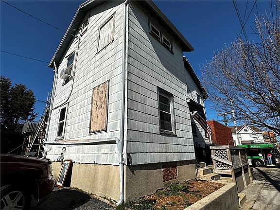 4th image of 649 Watervliet Ave