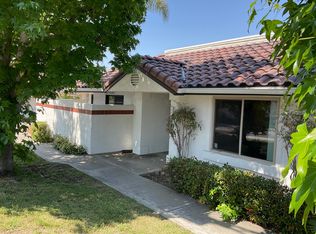 320 Grapevine Rd APT 5, Vista, CA 92083