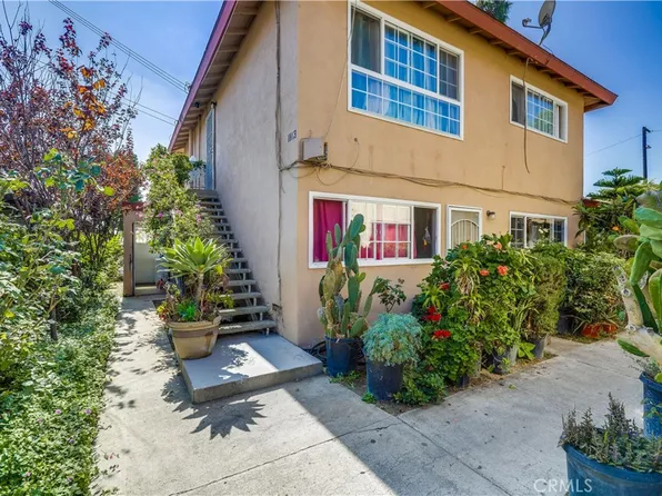 1813 Cedar St, Santa Ana, CA 92707
