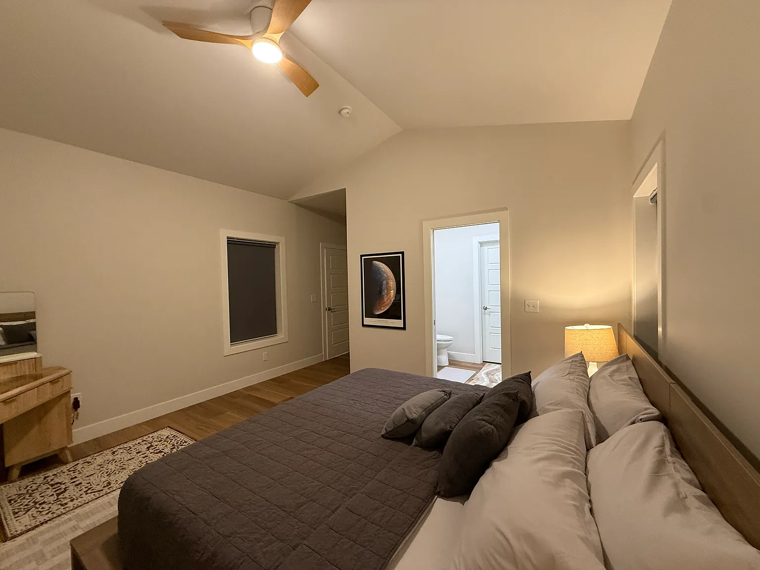 3 bed, 1502 sqft, $3,500 — Photo 4