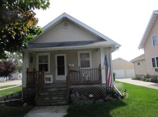 2401 13th St, Two Rivers, WI 54241