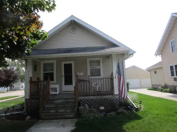 2401 13th STREET, Two Rivers, WI 54241