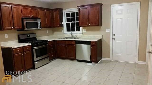 2nd image of 1308 Lake Paradise Rd