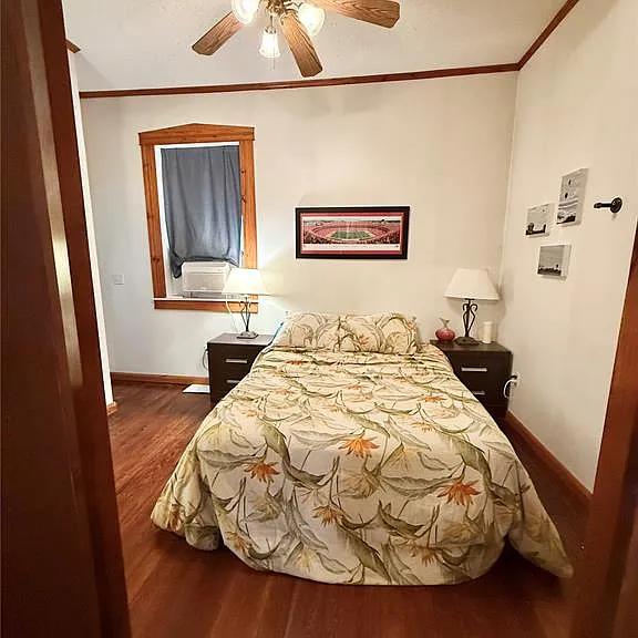 301 W Laurel St — Photo 27