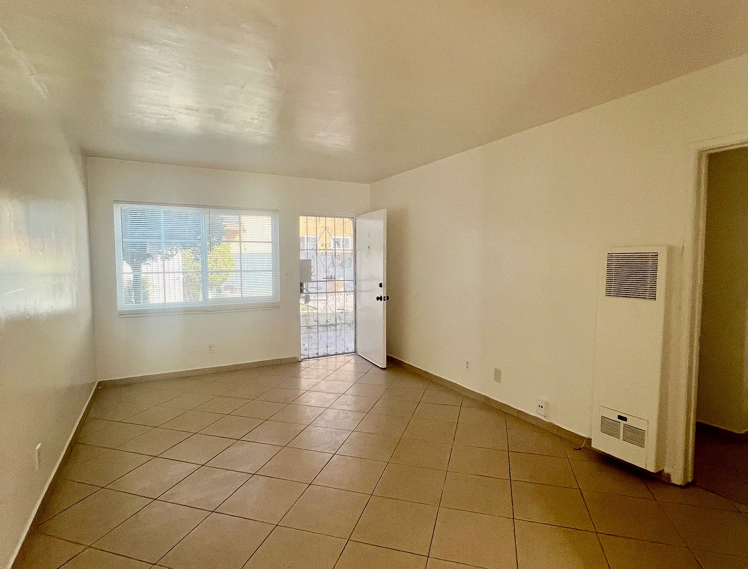 1 bed, $1,995 — Photo 4