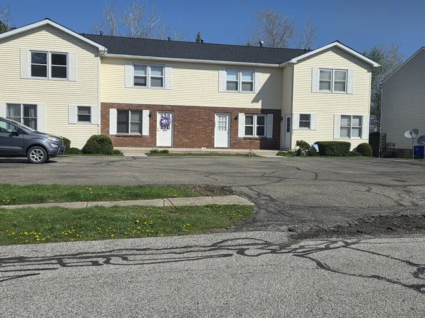 5435 Cider Mill Rd, Erie, PA 16509