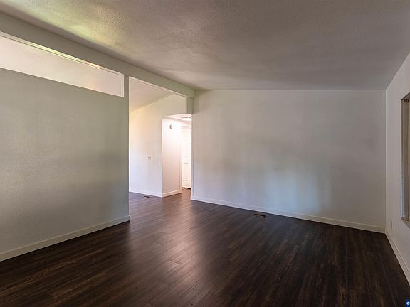 4th image of 5050 Columbus St SE Unit 61