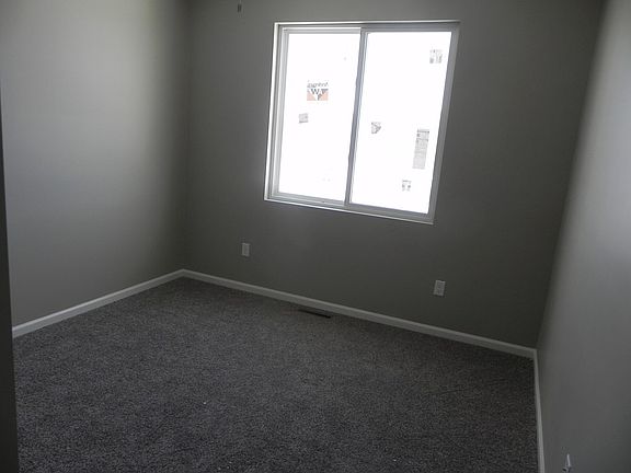 5th image of 2112 Ebony Ln