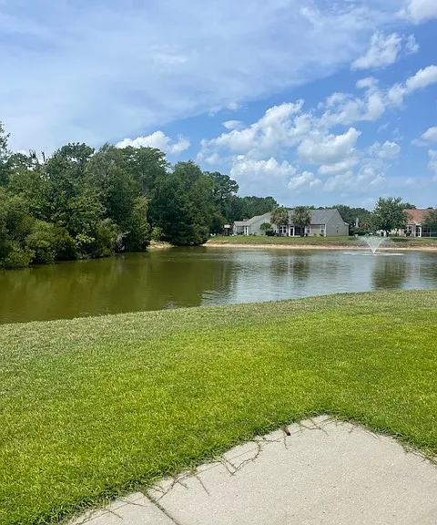 808 Wylie Ct — Photo 24