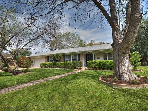 3rd image of 1702 Corona Dr