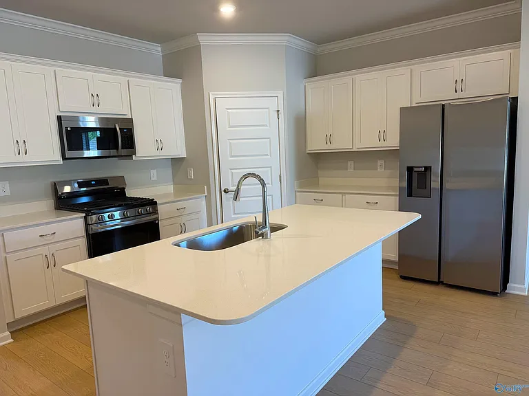 212 Cobbdale Park Dr — Photo 4