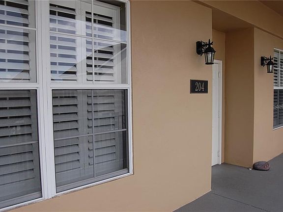 3rd image of 4249 Corrine Dr APT 204