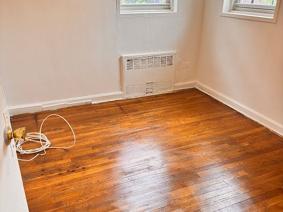 4th image of 14343 41st Ave APT 6J
