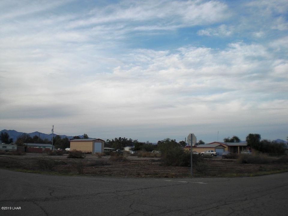 2nd image of 7113 S Martin Dr Lot 8