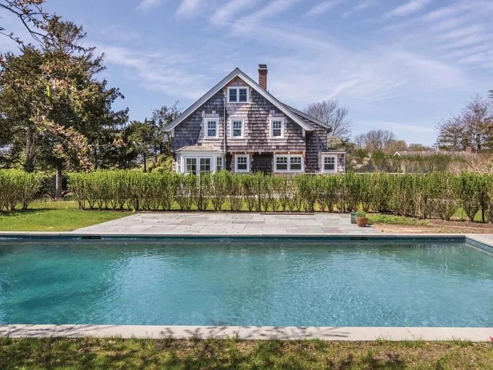 368 Bluff Rd