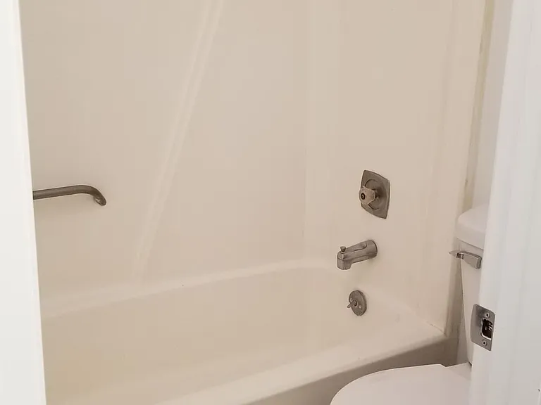 5314 N Linwood Ave — Photo 14