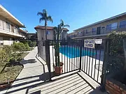 6128 N Cahuenga — Photo 2