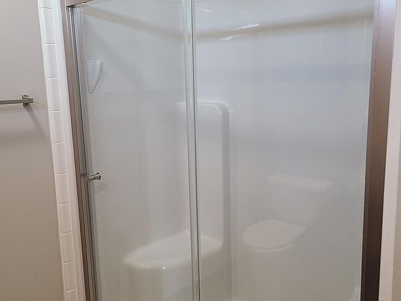 5th image of 1250 Paree St #259