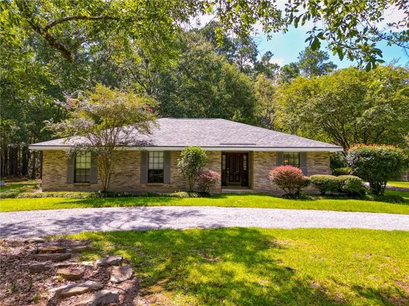 108 Revere Dr, Mandeville, LA 70471