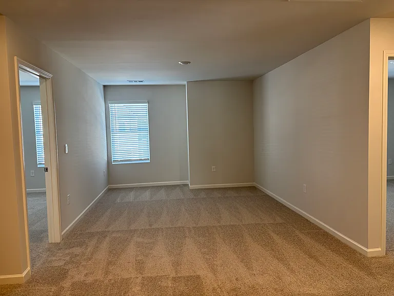 115 Biltmore Pl — Photo 14